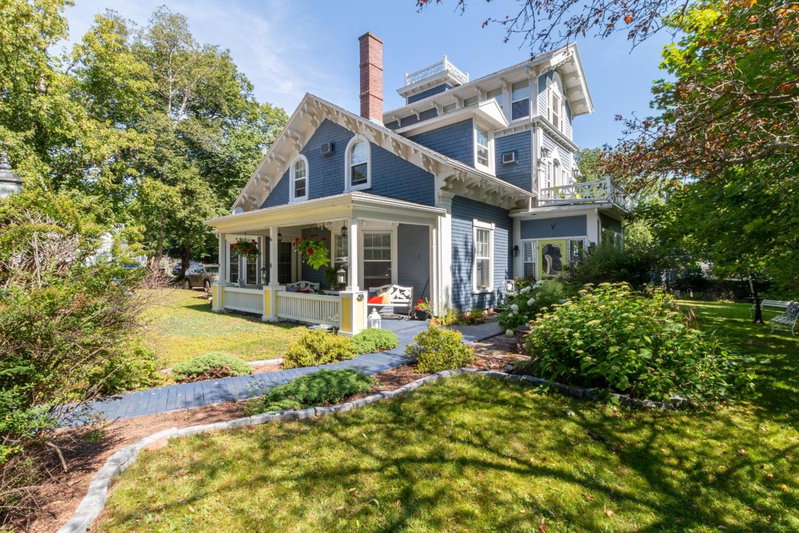 The Dawson House Bed & Breakfast, Charlottetown, Canada