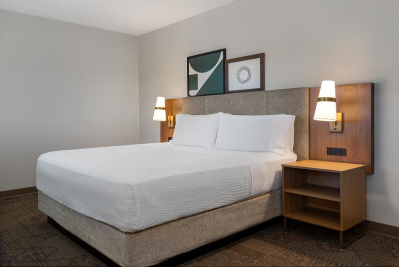 Staybridge Suites St. Catharines Conf Ctr by IHG, St. Catharines, Canada