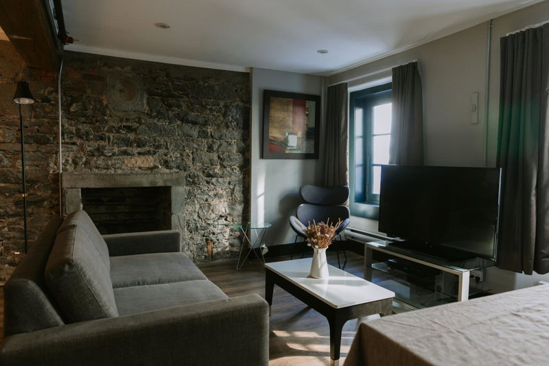 Lofts du Vieux-Port by Gray Collection, Montréal, Canada