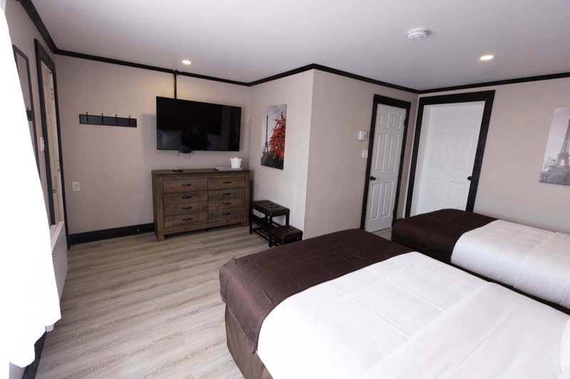 Motel 7 Inn & Suites, Beresford, Canada