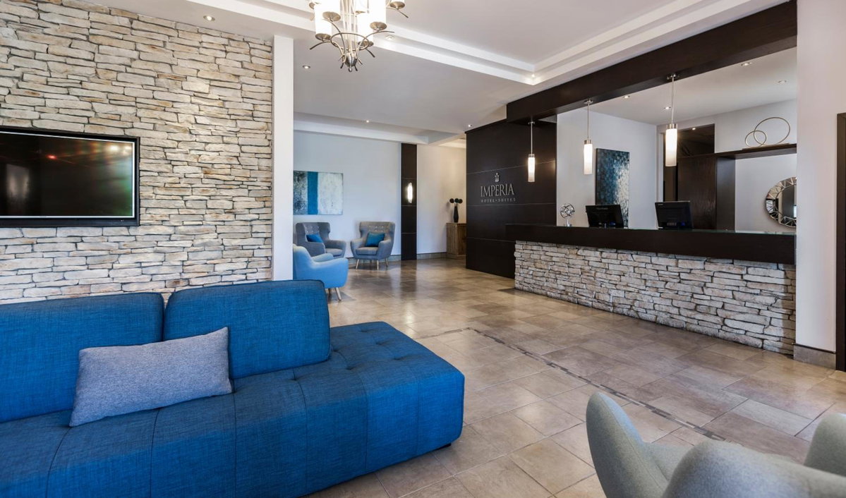 Imperia Hotel & Suites Saint-Eustache, Canada