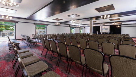 Imperia Hotel & Suites Saint-Eustache, Saint-Eustache, Canada