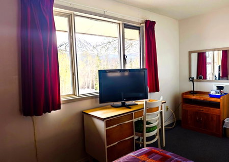 Cozy Corner Motel & Restaurant, Haines Junction, Canada