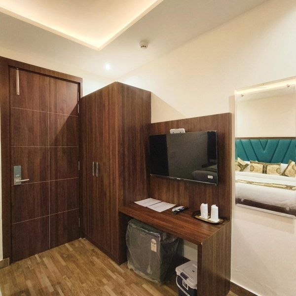 Hotel East Wood Amritsar, Amritsar, India