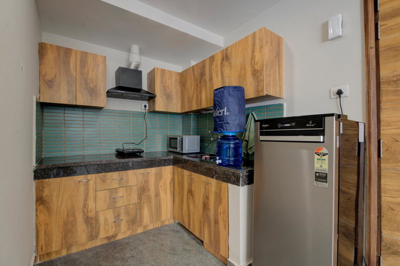 The Lodgers Luxury 1 BHK Serviced Apartment Near Golf Course Road Gurugram, Gurgaon, India