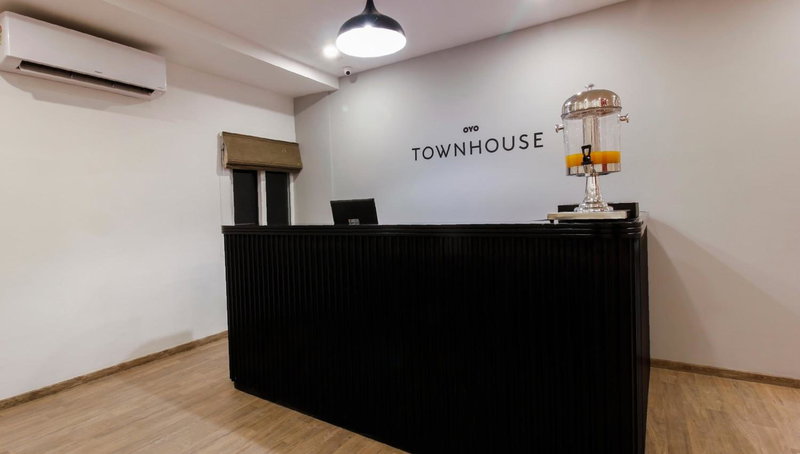 Super Townhouse RCC Elite, Hyderabad, India