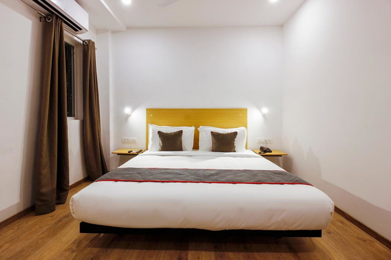 Super Townhouse RCC Elite, Hyderabad, India