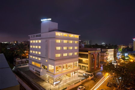 North Seven, Cochin, Индия