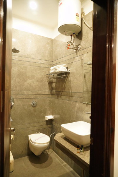 Hotel Malhotra inn 50 Meter from Golden Temple, Amritsar, India