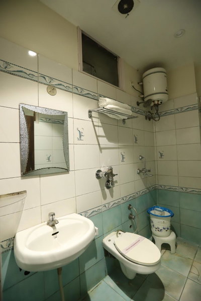 Hotel Malhotra inn 50 Meter from Golden Temple, Amritsar, India