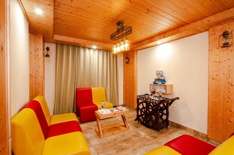 Tripli Hotels Stone House Cottage, Manāli, India