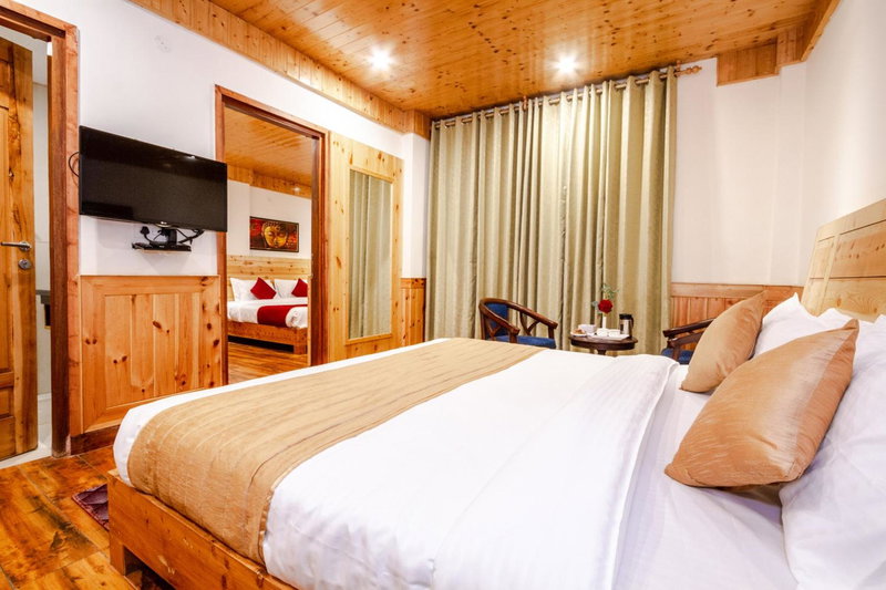 Tripli Hotels Stone House Cottage, Manāli, India