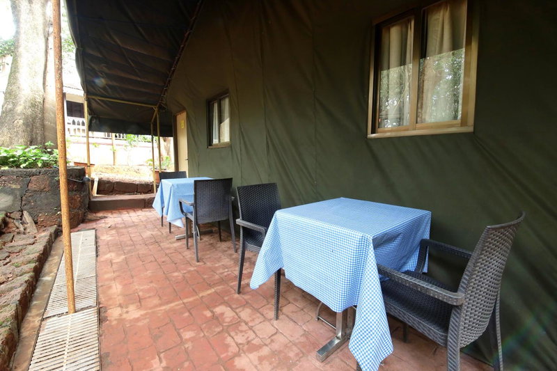 Westend Hotel, Matheran, Индия
