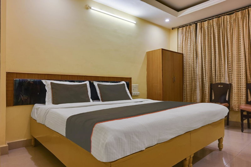 Hotel O Padmavathi Puram Near Railway Station, Tirupati, India