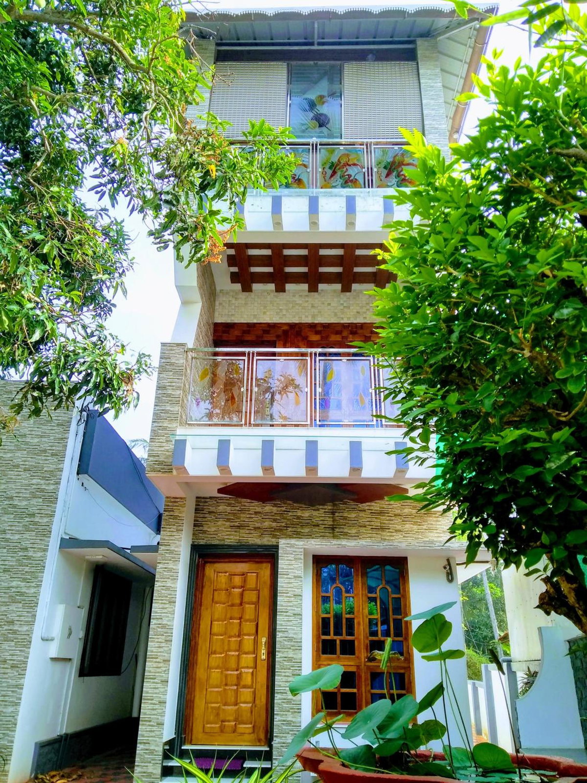 Mary Land Homestay, Индия