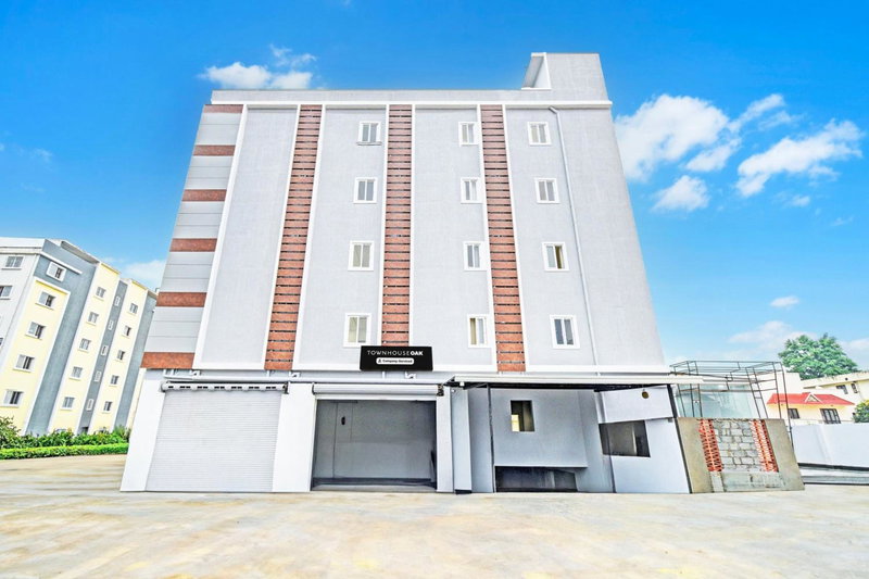 Super Townhouse Oak Kompally, Hyderabad, India