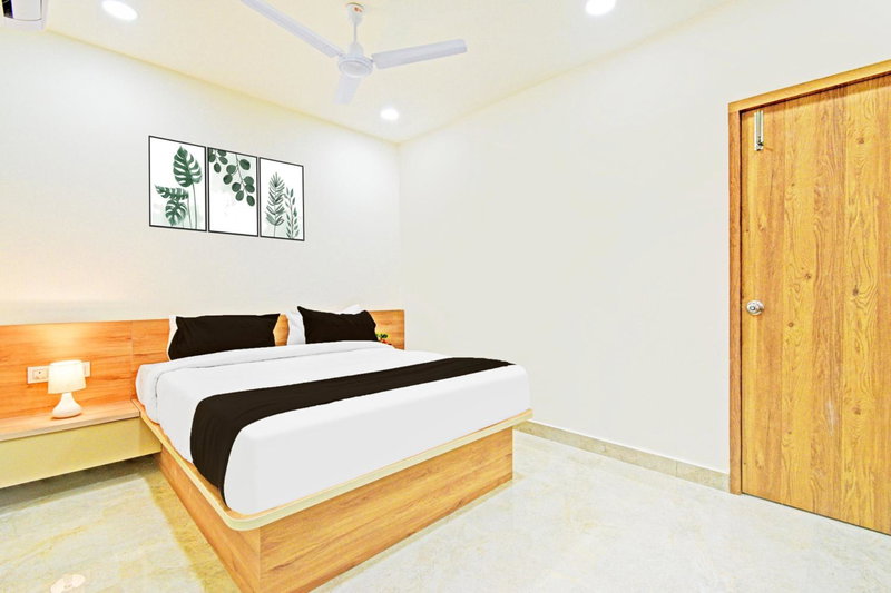 Super Townhouse Oak Kompally, Hyderabad, India