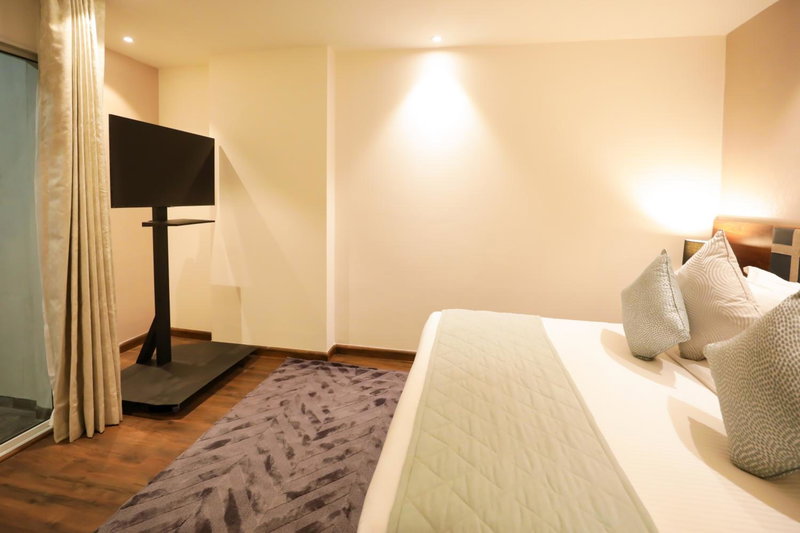 Regenta Suites Gurugram, Sector 49 Sohna Road, Gurgaon, Indien