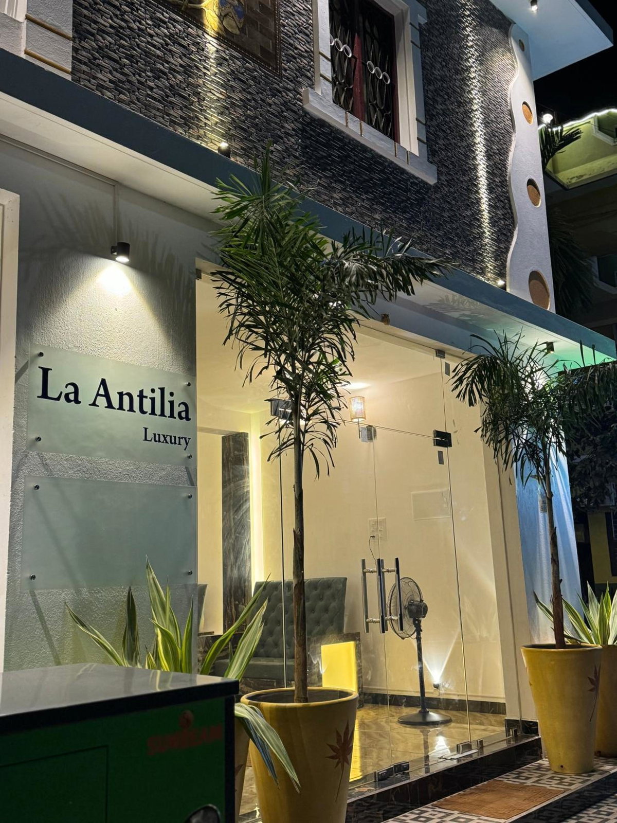 La Antilia Luxury - TIE Hotels & Resorts, India
