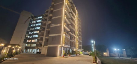 The Grand ND Resort- Kanha Tulsi Heights Behind Prem Mandir, Vrindāvan, India