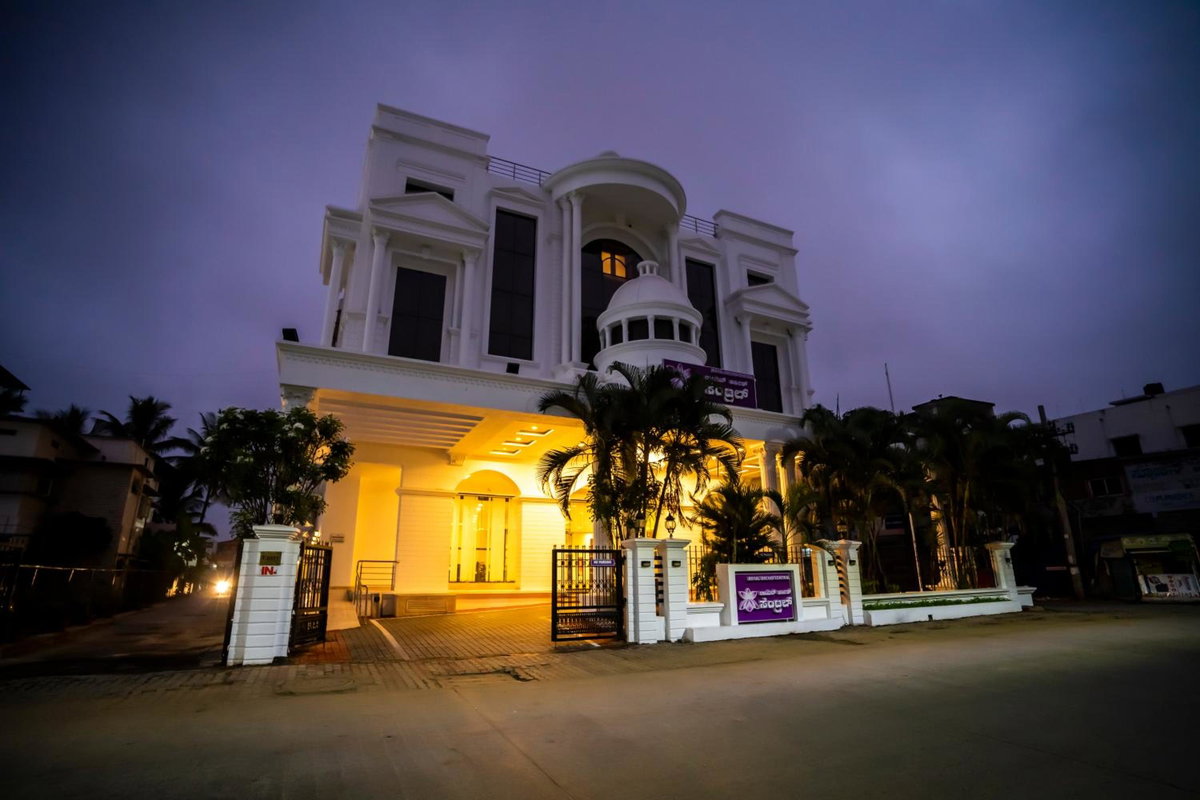 Hotel · Royal Orchid Central, Shimoga, Shimoga