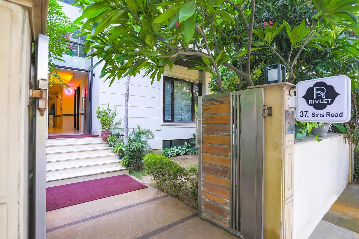 Hôtel · FabHotel Rivlet Residency, Gurgaon