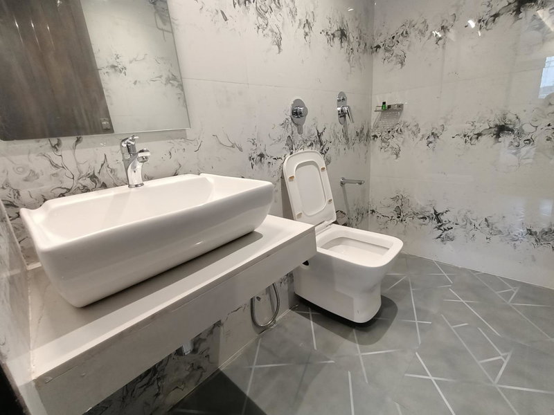 Hotel Classio Andheri - Near DN Nagar Metro Station, Mumbai, India