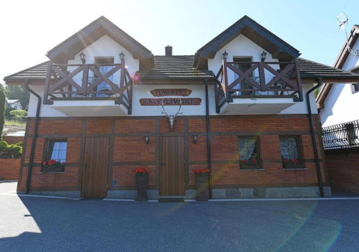 Hotel · Gościniec Malinówka, Krzeszna