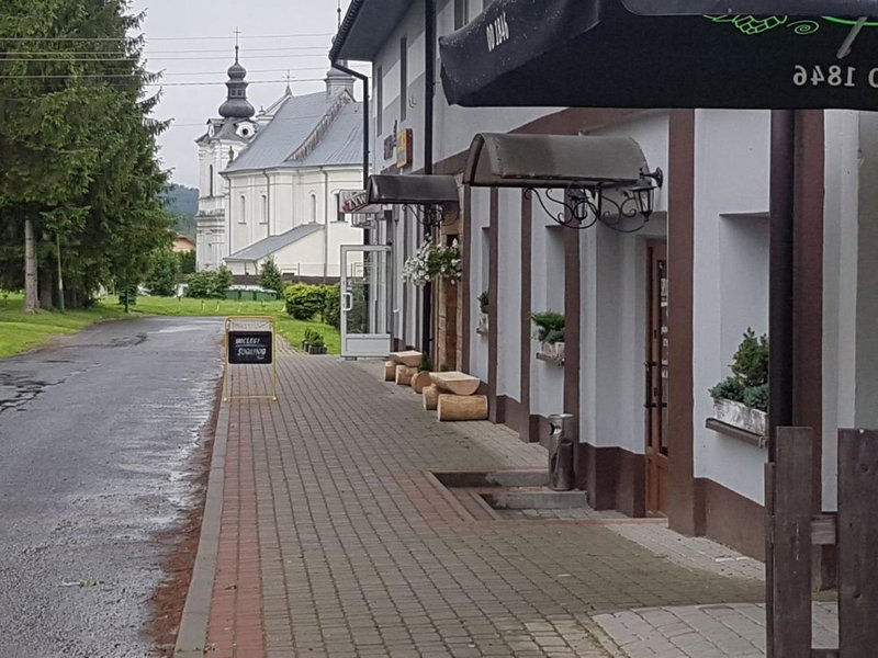 Stary Spichlerz, Uherce Mineralne, Poland