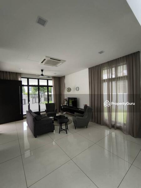 Apartment for rent in Su-ngai Kolok, Malaysia · Senibong Cove - Isola Grandeur · 7 rooms, 7 baths
