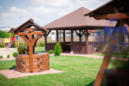 Hotel Podzamcze, Góra Kalwaria, Poland
