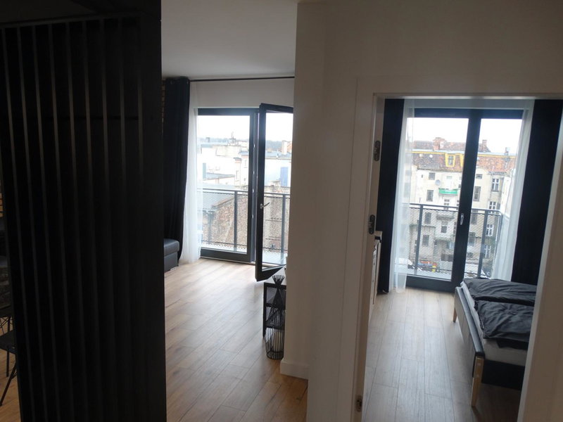 Black&White Apartment Bis - Małe Garbary 8, Poznań, Pologne