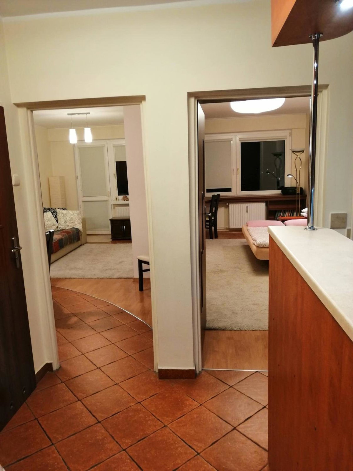 Hotel · Przytulne i atrakcyjne mieszkanie z pełnym wyposażeniem, dwa pokoje, Skarżysko-Kamienna