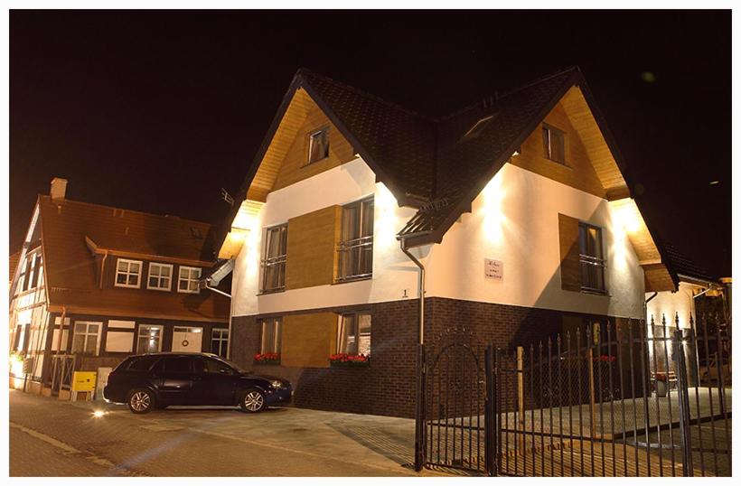 Helios, Pologne