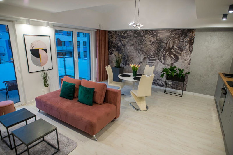 Nowoczesny apartament z antresolą i garażem, Mragowo, Poland