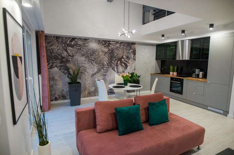 Nowoczesny apartament z antresolą i garażem, Mragowo, Poland