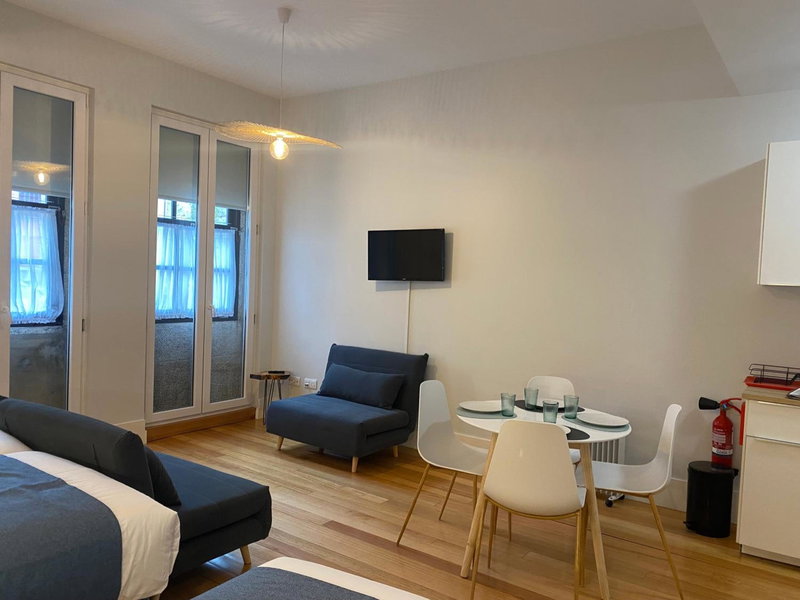 Mouzinho 244 - Porto Houses & Suites, Porto, Portugal