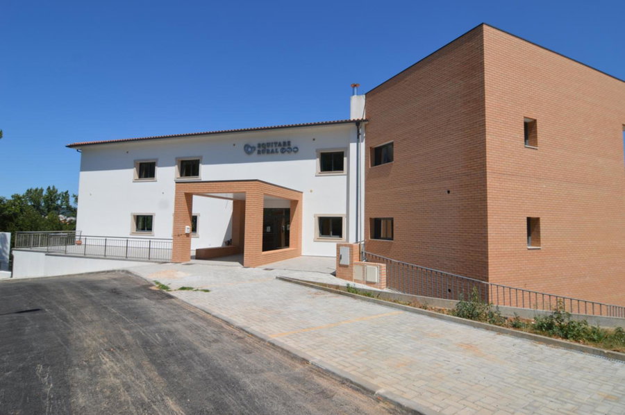 Bed & Breakfast EQUITARE RURAL, Miranda do Corvo, Португалия