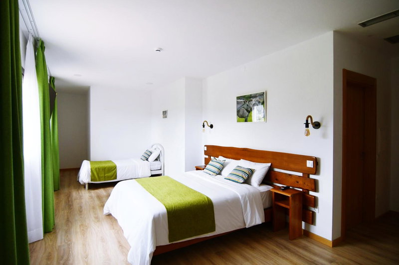 Bed & Breakfast EQUITARE RURAL, Miranda do Corvo, Португалия