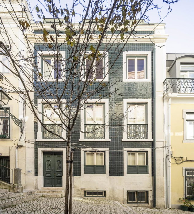 Casas na Portuguesa - Bica Chiado, Lisbon, Portugal