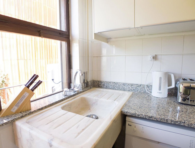 LV Premier Apartments Clerigos-RE2, Porto, Portugal