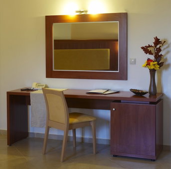Parnis Palace Hotel Suites, Acharnes, Greece