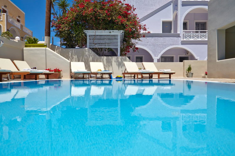 Studios Marios, Kamari, Greece