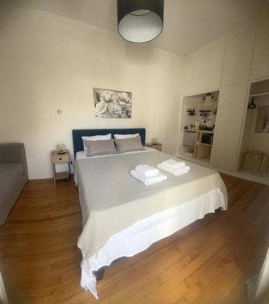 Garden Square Inn, Markopoulo, Greece