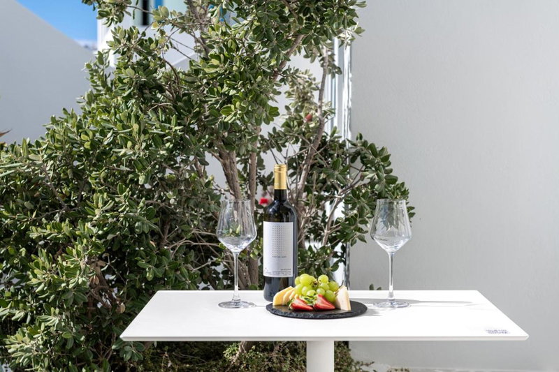 Akra Suites & Spa, Imerovigli, Greece