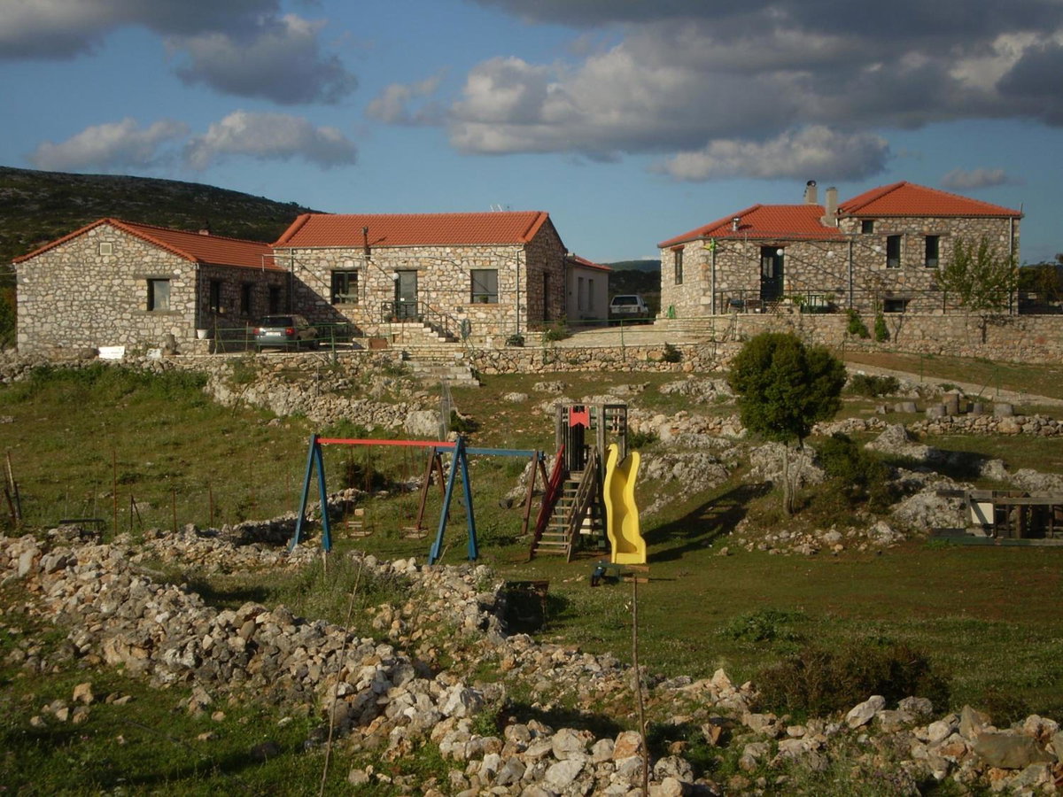 Arachovitika Kalivia, Greece