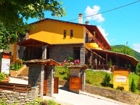 Hotel Teloneio, Plaka, Greece