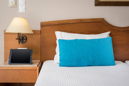 Elotis Suites, Agia Marina Nea Kydonias, Greece