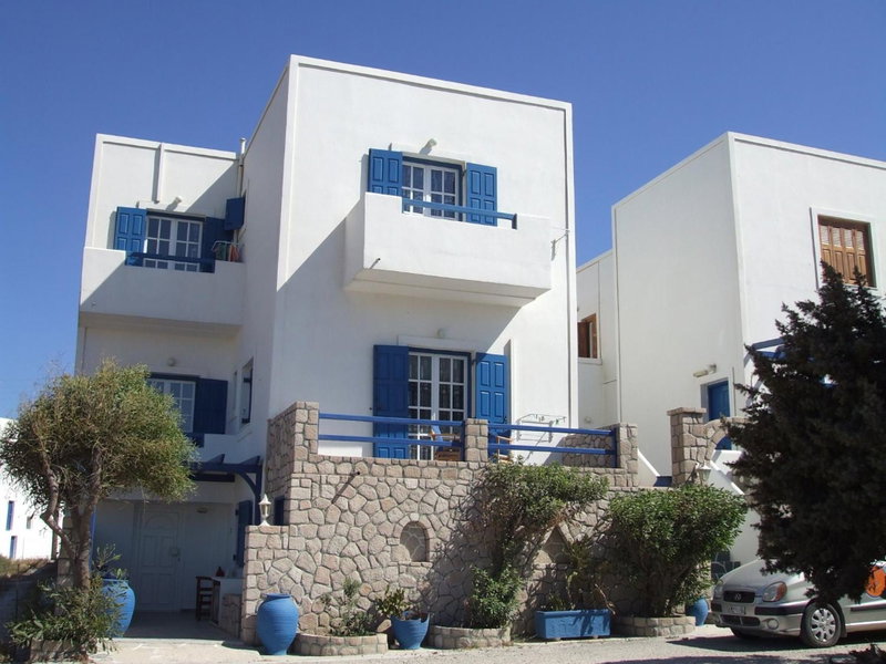 Captain Stavros Milos, Pollonia, Greece