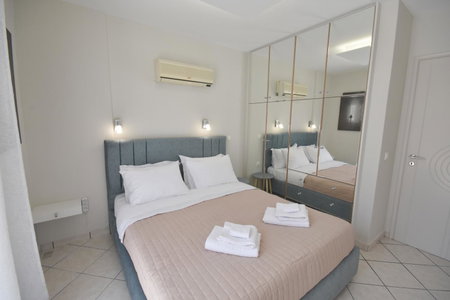 K&C Rooms- Apartments, Markopoulo, Greece
